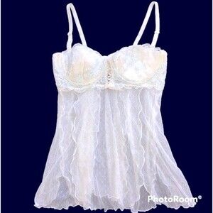 Victoria's Secret Sexy Little Things Bra Women Camisole Lingerie 34B Never worn